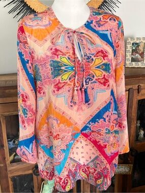 TOLANI Pink Print Long Bell Sleeve Silk Blouse! Like new! Beautiful!  Tassels. S